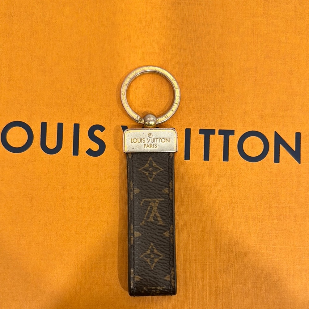 Louis Vuitton Dragonne Key Holder